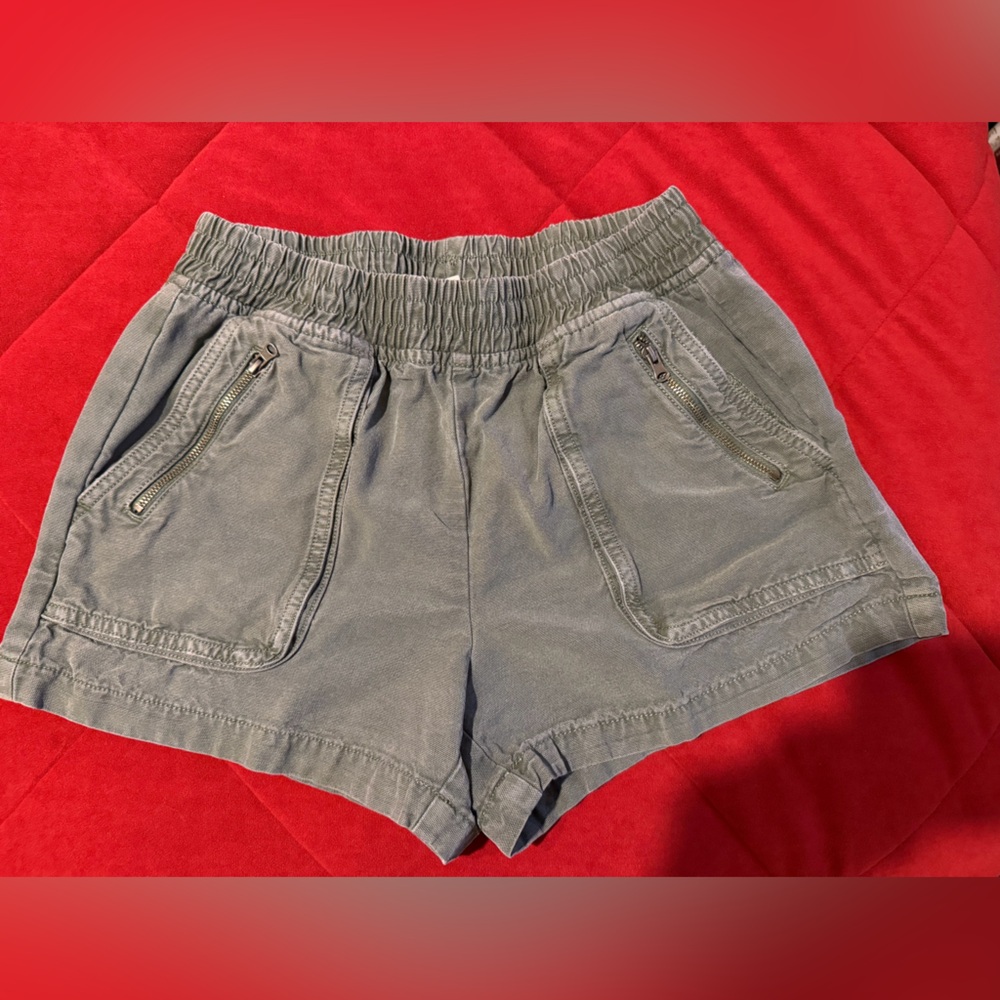 Aerie High Waist Green Women's Shorts